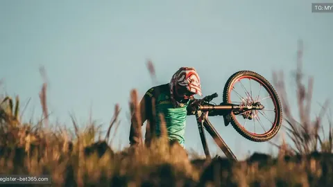 莫拉塔助球队闯入欧洲杯八强，巅峰对决诞生